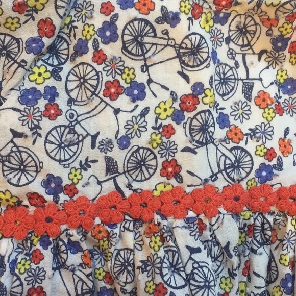 SOLD - 2-piece Set by Pippa & Julie - Picture 2 of 5